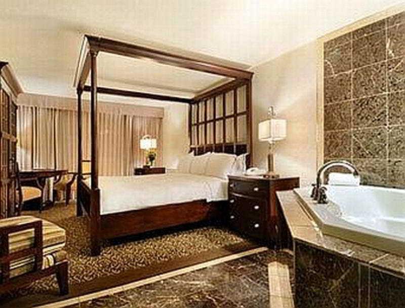 Clarion Hotel Milwaukee Airport Exterior photo