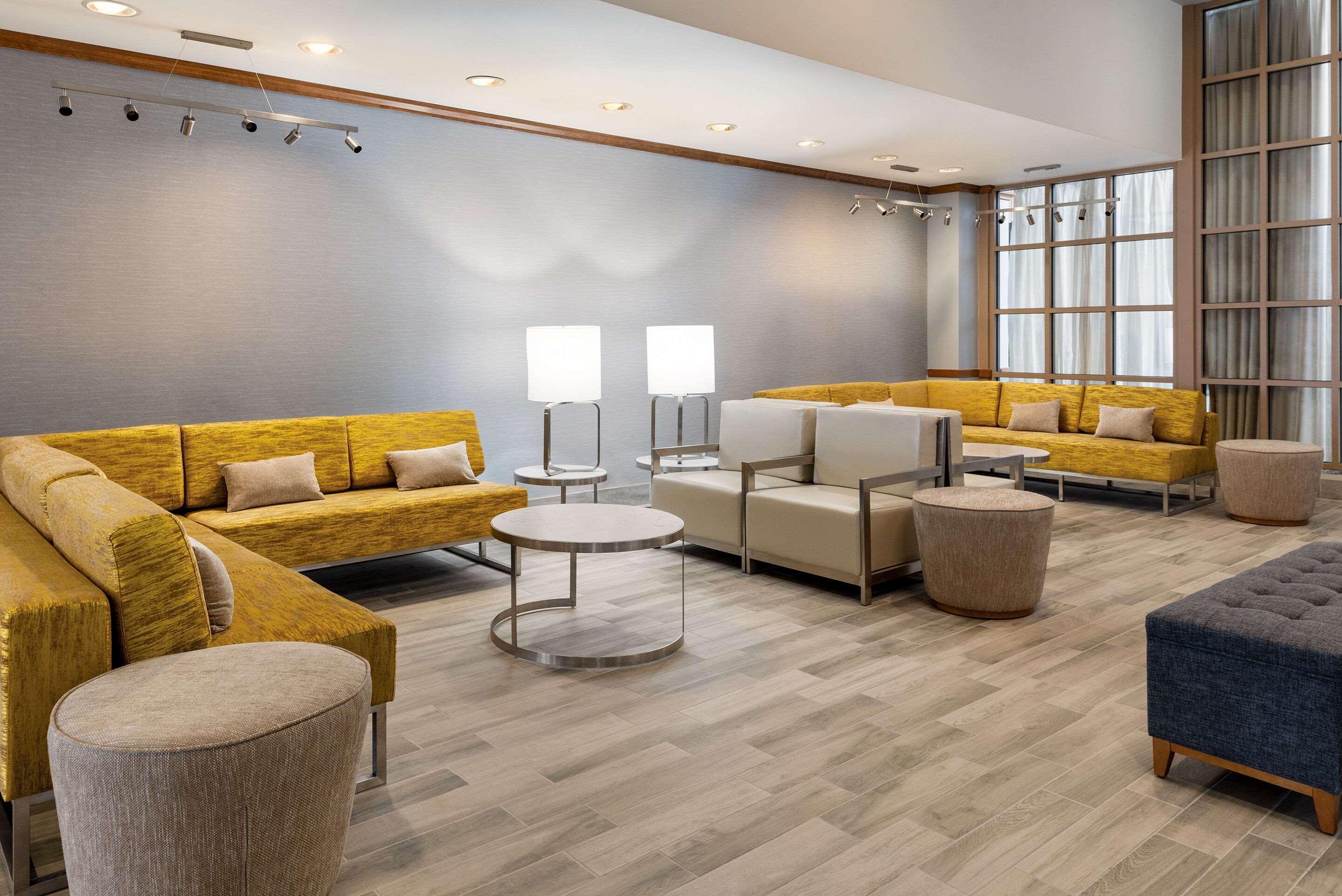 Clarion Hotel Milwaukee Airport Exterior photo