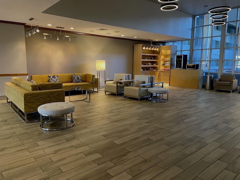 Clarion Hotel Milwaukee Airport Exterior photo